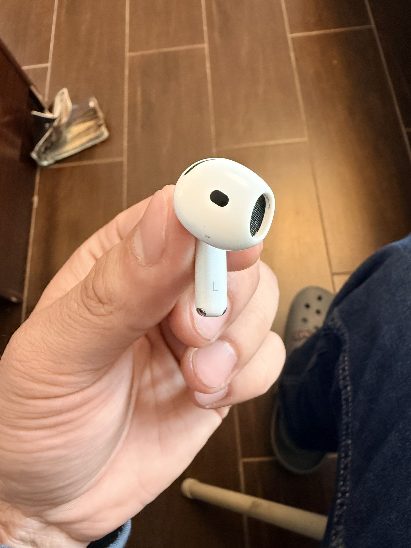Left Side Air Pod