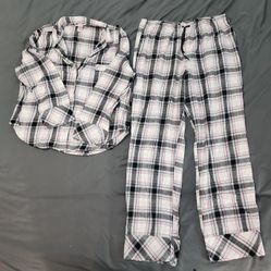 Victoria's Secret PJ Set - Medium 