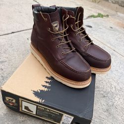 Red wing boots 10.5