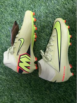 Kids size 5.5 Nike Air Zoom Mercurial Superfly 10 PRO AG PRO Yellow HQ3161-300