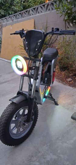 Electric scooter isinwheel h7pro👇