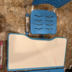 Kids Desk and Chair Set - Adjustable