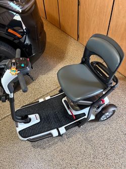 Pride Mobility Scooter