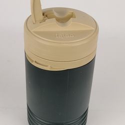 Vintage IGLOO 1 Quart Size Green Insulated Water Jug Thermos Cooler Made In USA