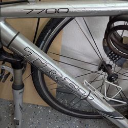 7700 Multi track Trek Bike