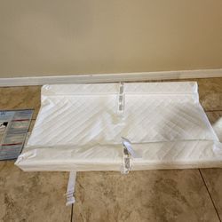 Changing Pad 32x17”