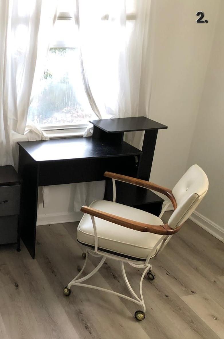 Black lightweight desk