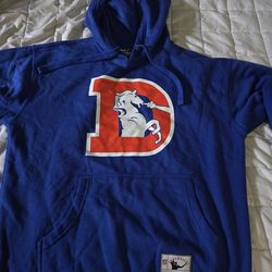 Mitchellnsss hoodie new Broncos