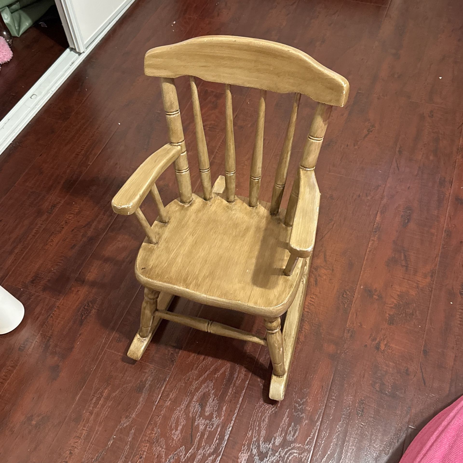 Small Kids Rocking Chair In Great Condition 
