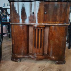 RCA Victrola Anniversary Cabinet w/ Working RCA V‑205 Radio + Voice of Music Turntable