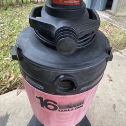 Shop/Wet Vac Works Good 