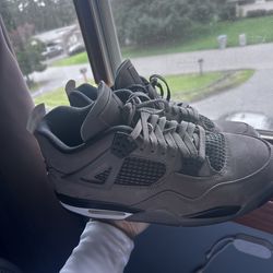 Cave stone Jordan 4s 10.5 men