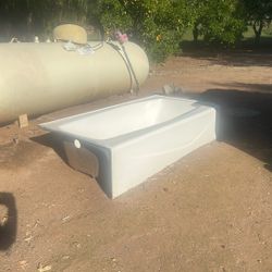 Free Cast Iron Bathtub