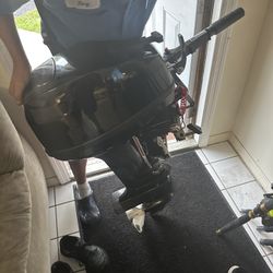 2024 2 Stroke Outboard. 18hp (2)