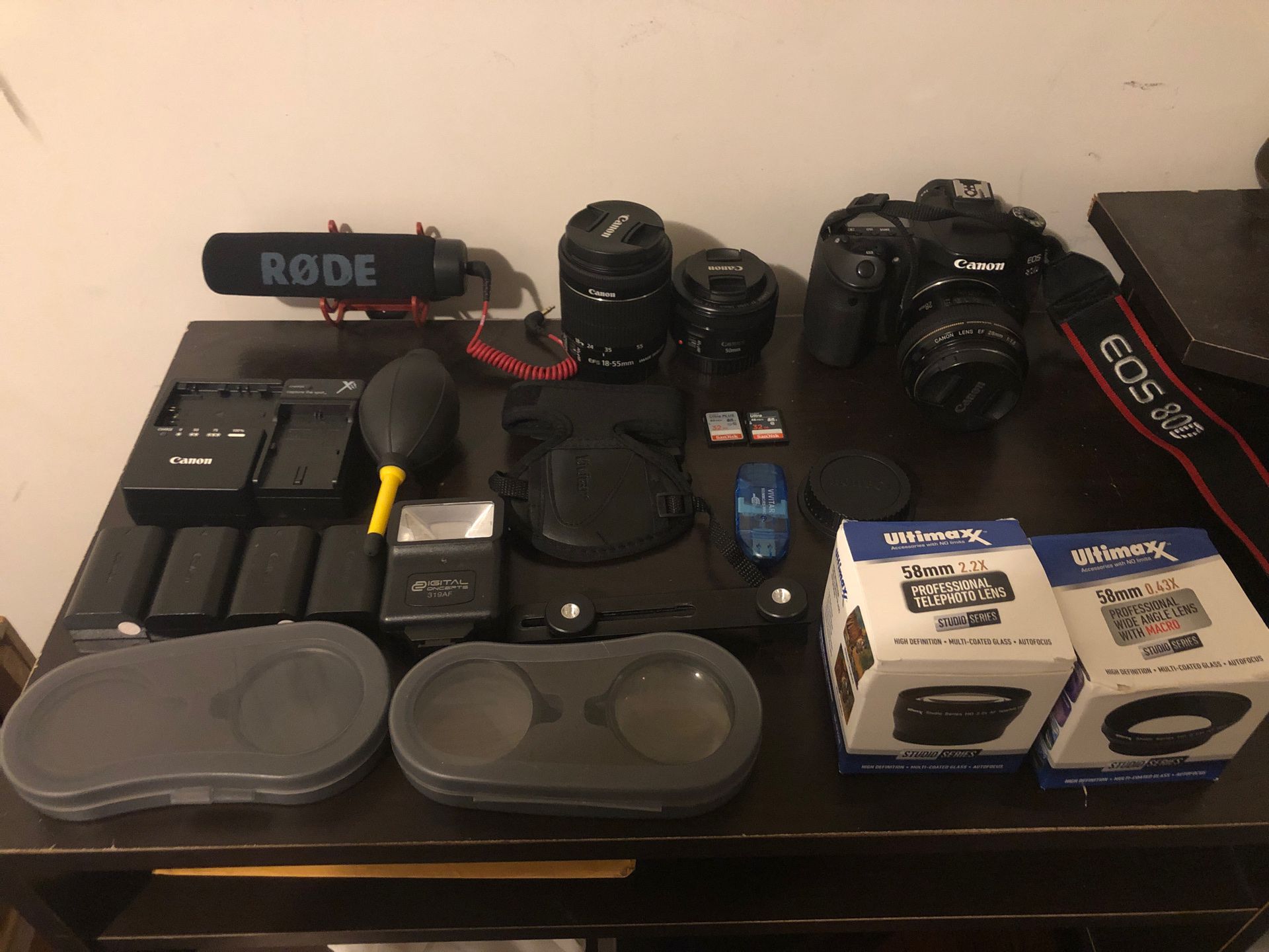 Canon 80D For Sale w/ Extras !!!!