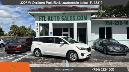 2017 Kia Sedona
