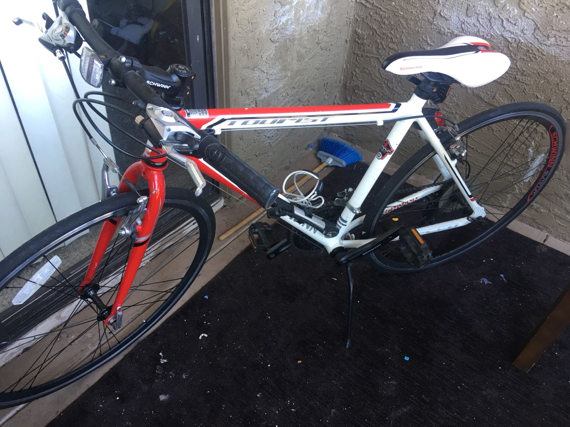 schwinn tourist bike 21speed for Sale in Phoenix AZ OfferUp