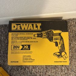 DeWalt 20vscrew gun
