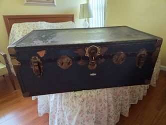 Storage trunks - Vintage