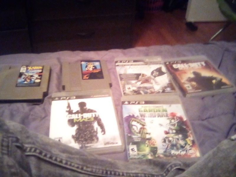 PS3 And Idk What Other But 3-5 Dollers Each 30 For All
