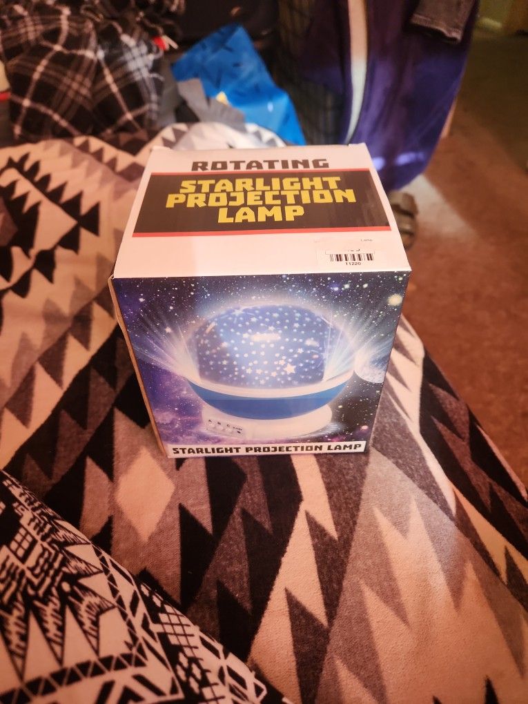 Rotating Starlight Projection Lamp