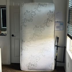 Twin Mattress 
