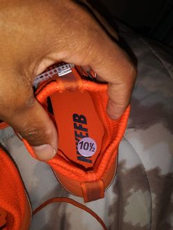 Nike VP, 🏈 football, size 10.5 . New.