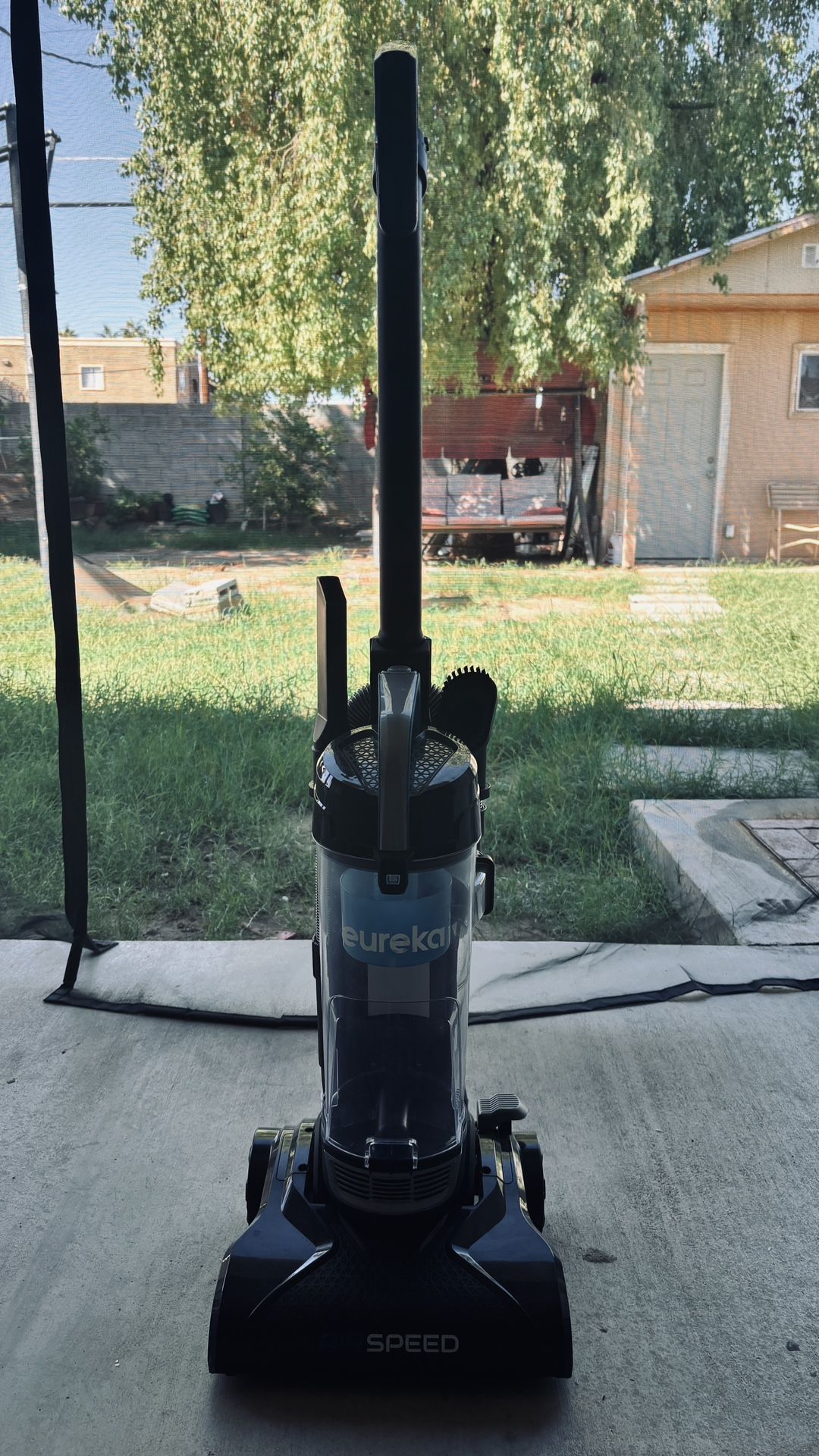 Eureka Airspeed vacuum