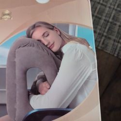 Travel Pillow 