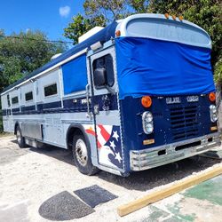 Food Truck, Bluebird Bus
