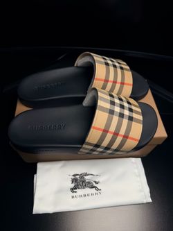 Women Burberry Sandals