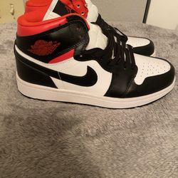Nike Air Jordan Men Size 9.5 (New)