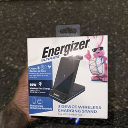 Energizer - 3-in-1 15W Qi Certified Wireless Fast 15W Charger Charging Station/Stand w/ RGB Ligh
