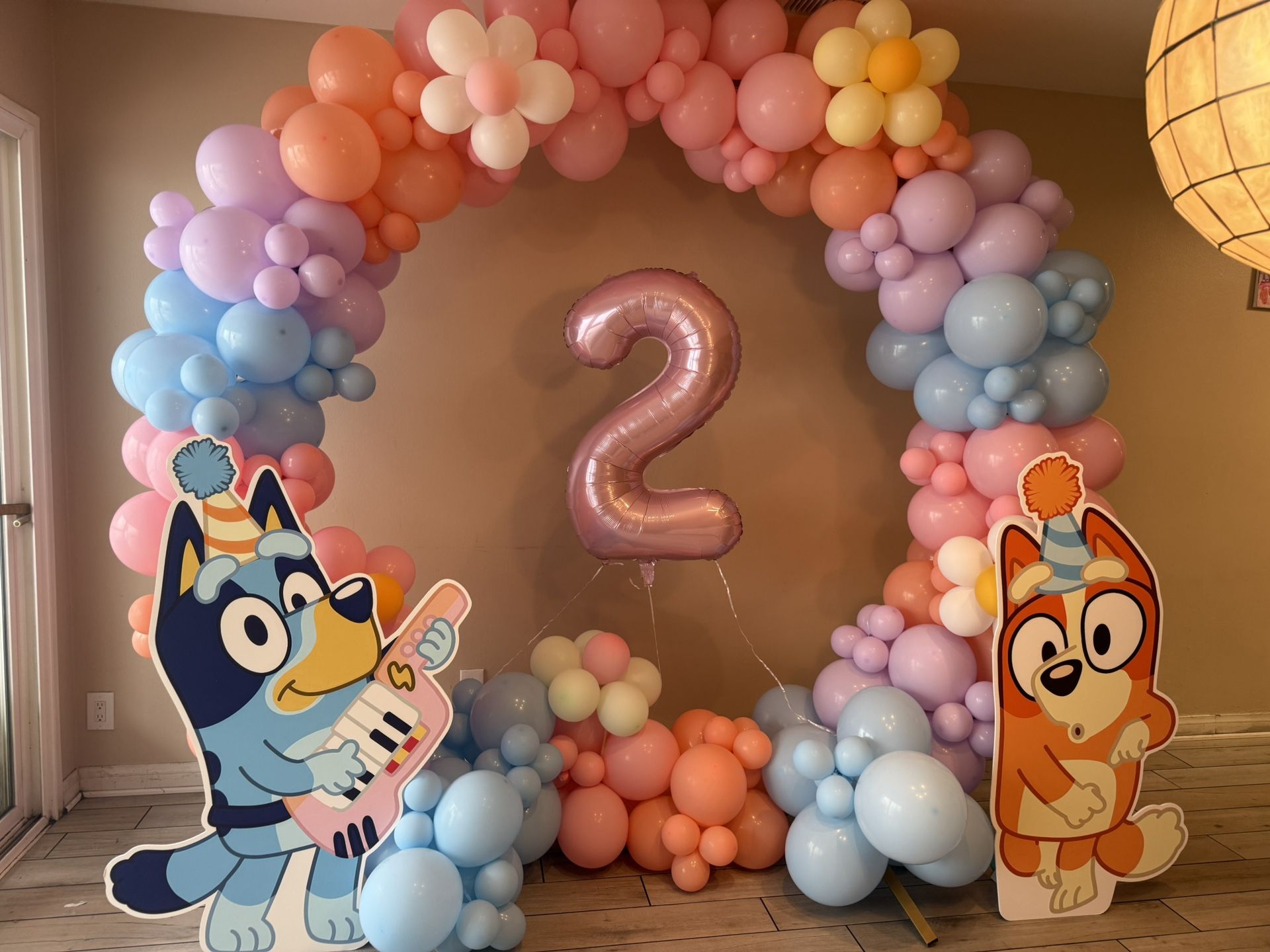 Bluey Balloon Arch