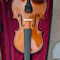 Violin 1/2 Size