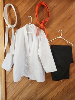 KARATE UNIFORMS MENS