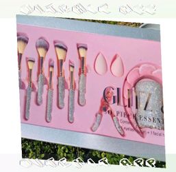 which minute Full-Service Beauty Makeup Sets for Flawless End Result