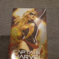 Captain Marvel: Dark Past #1 Ejikure Foil Variant Comic Book First Print 2026