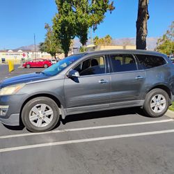 $4000 Obo 2014 Chevy Traverse 