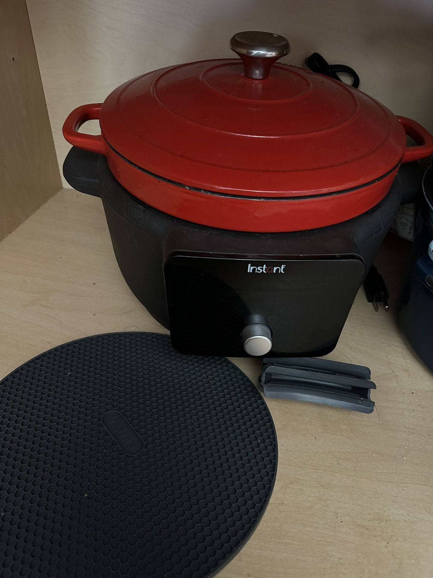 Instant Pot Dutch Oven