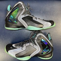 Size 8 - Nike Lil Penny Posite Black Hyper Jade