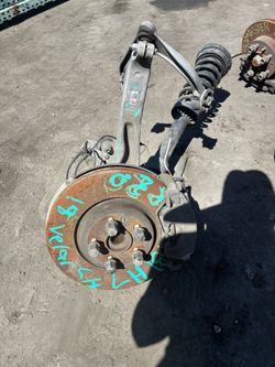 2018 Range Rover Velar Left Front Suspension