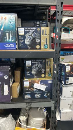 Phillips Norelco, 8000 shaver, all in one trimmer