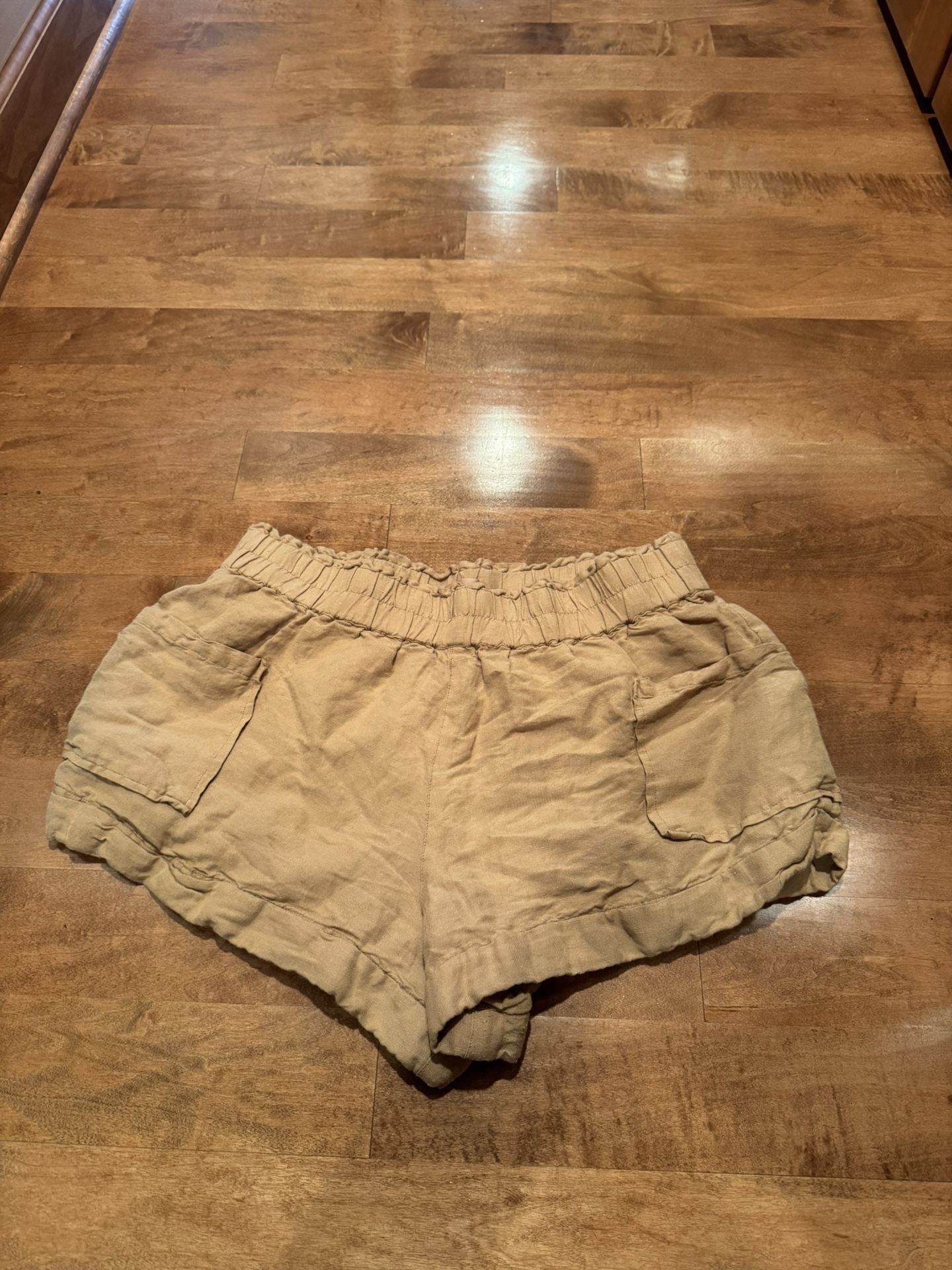 Woman’s Show Me Your Mumu Shorts Shipping Available