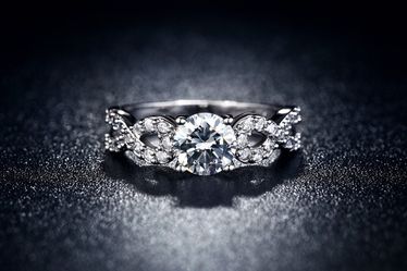 925 Sterling Silver Wedding Ring Size 8 S925 engraved 2 Carat CZ Diamond