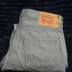 Levis 501 STF Jeans