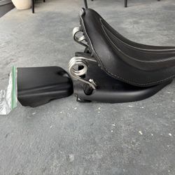 Harley Softail Springer Style Seat