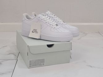 Airforces size 11