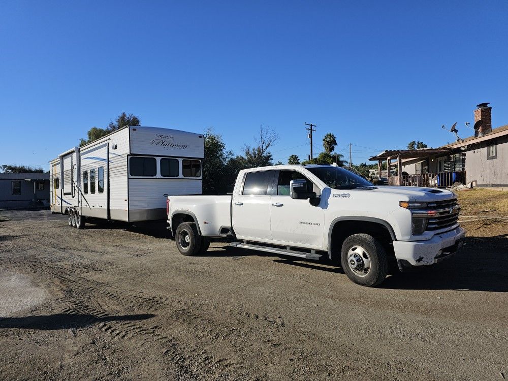 TOWING, 5TH WHEEL, FLATBED, MOTORCYCLE TOWING.