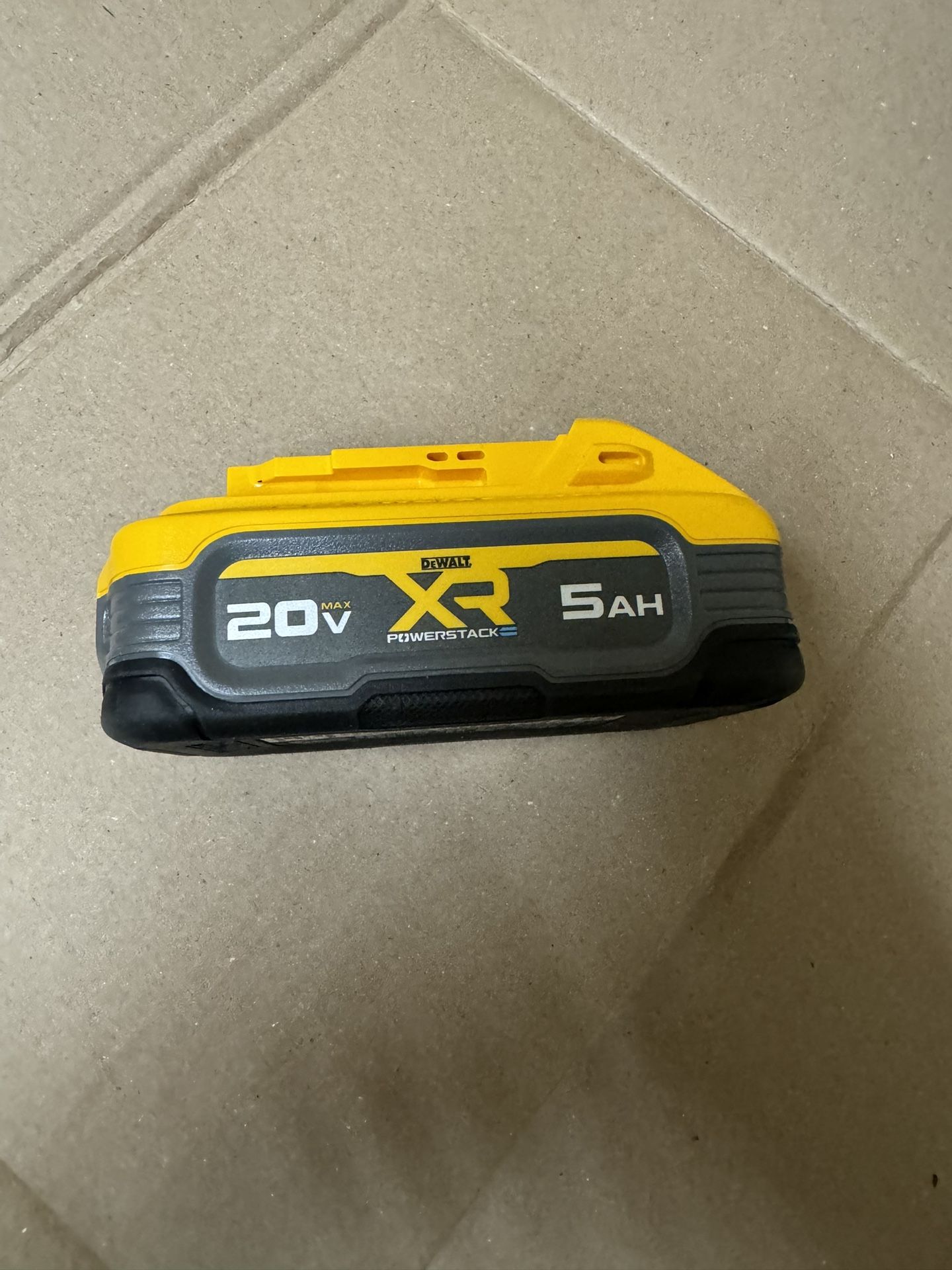Dewalt POWER STACK Battery 5ah